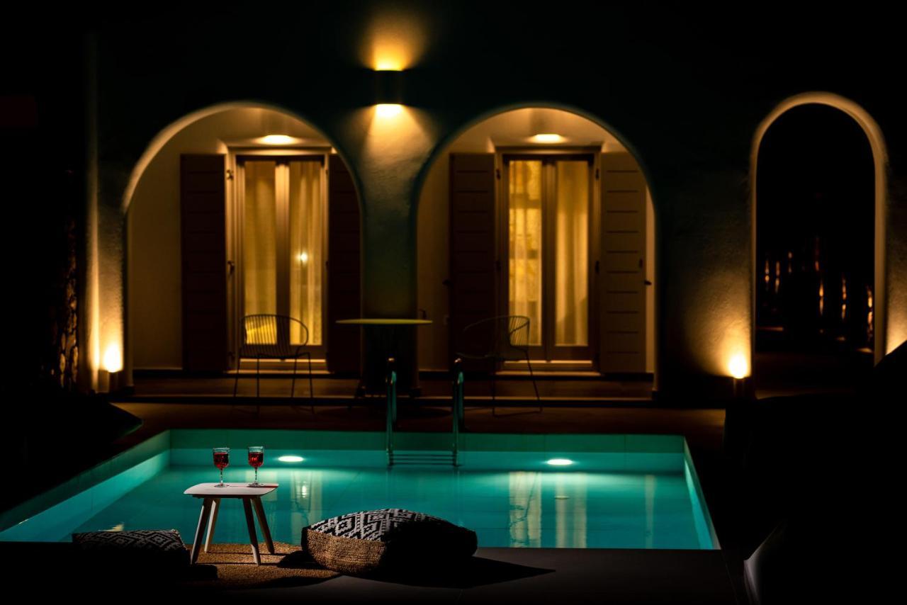 Modern Dome Homes Of Santorini Perissa  Exterior foto